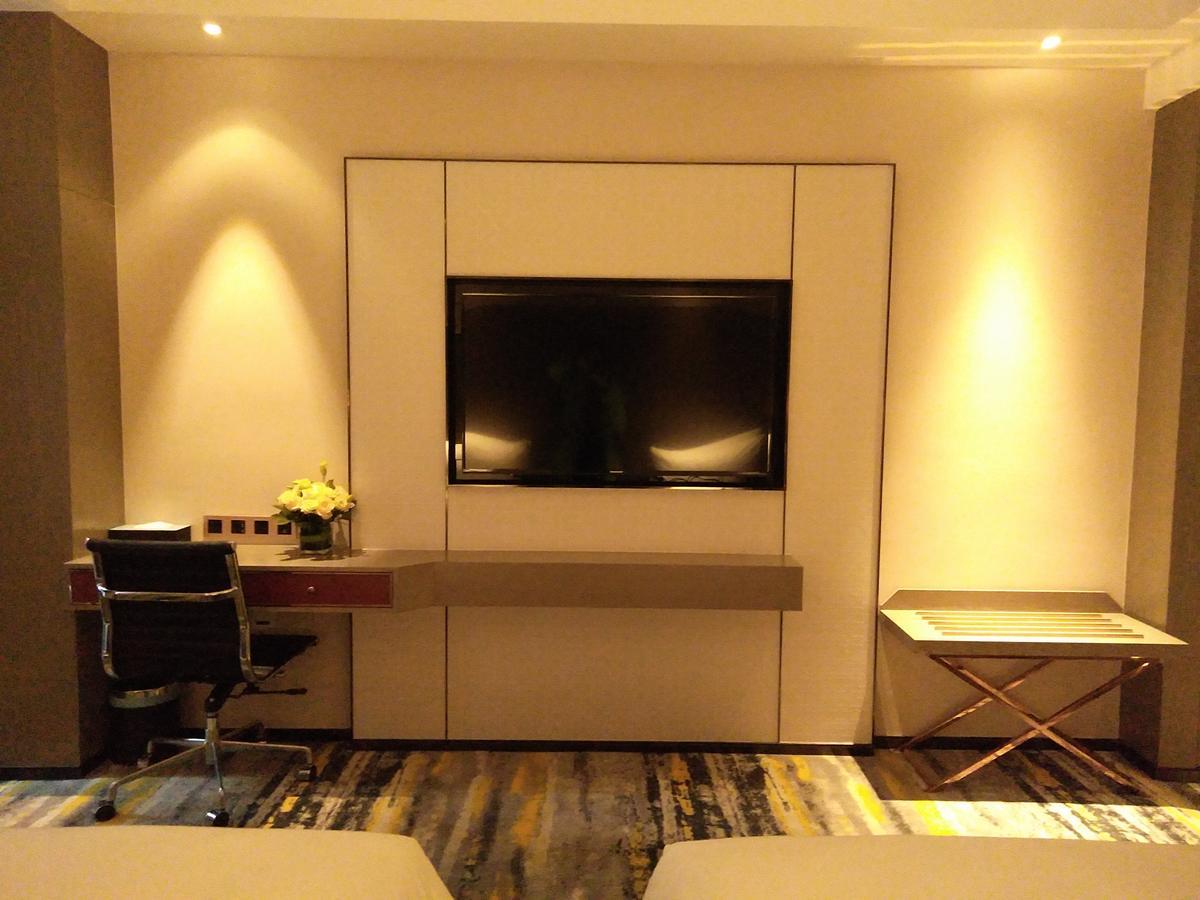 Brandi Hotel Foshan Exteriör bild